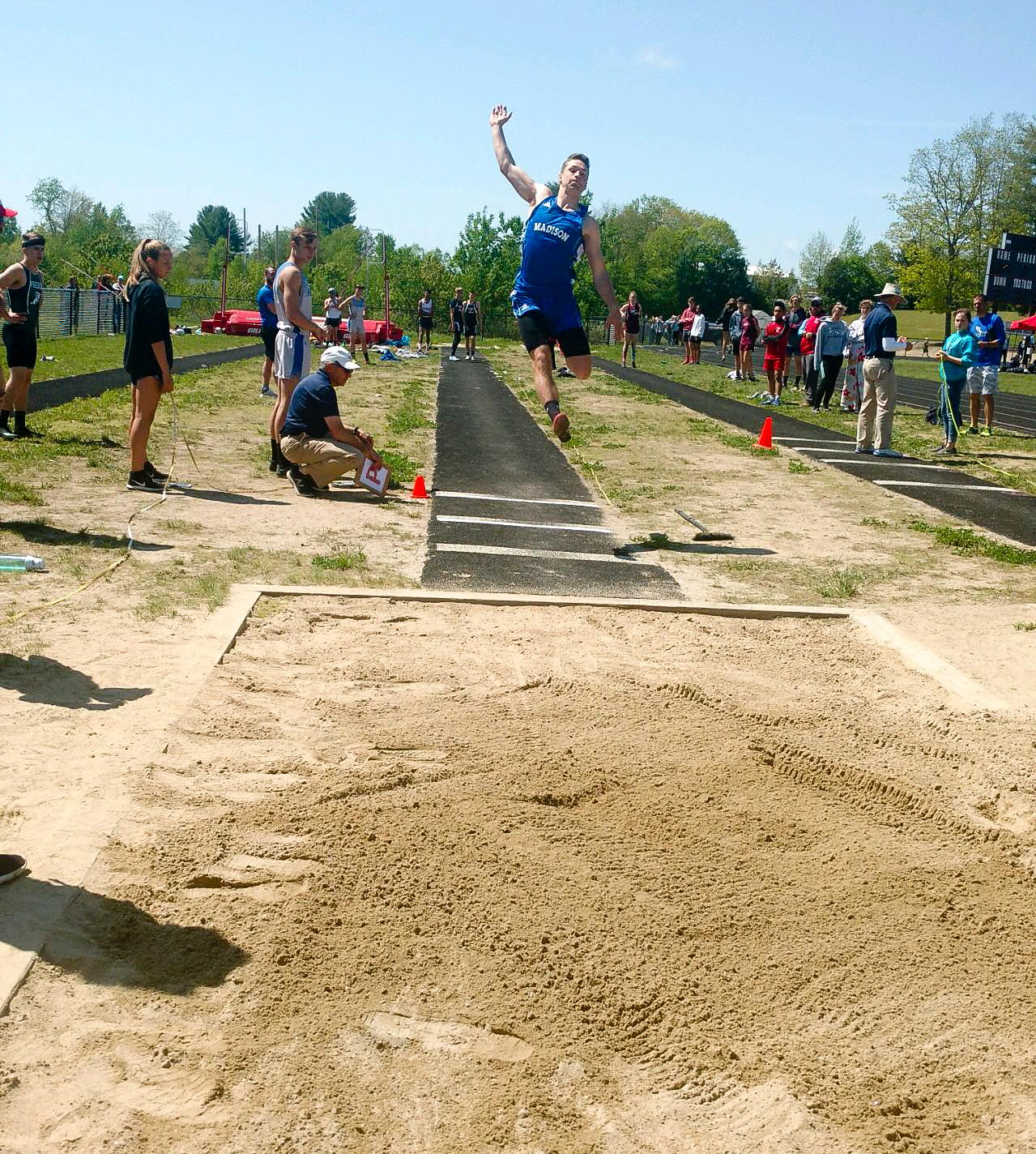 Darin Jumping 