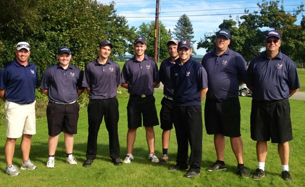 2013 UMA Coed Golf Team.