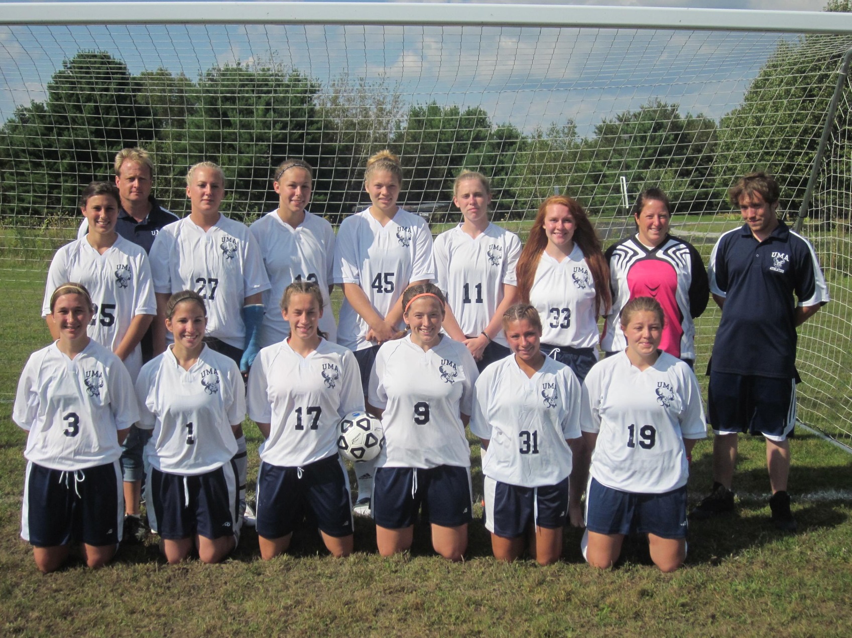 2011 Women's Soccer Team.